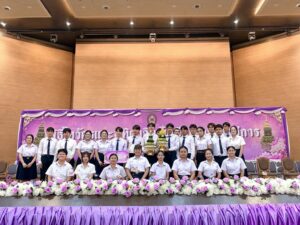 นักศึกษาสาขาวิชาพระพุทธศาสนา ชั้นปีที่ 1 คว้ารองชนะเลิศอันดับ 1 การประกวดพานไหว้ครู ประเภทสวยงาม